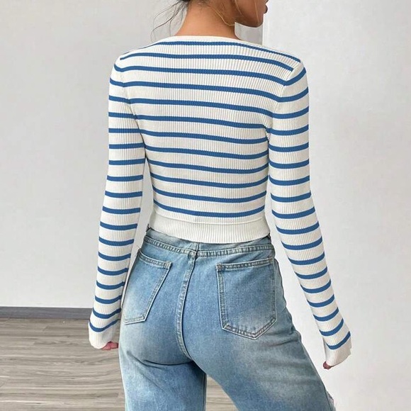 SHEIN Striped White and Blue Ribbed Knit Crop Sweater - Picture 2 of 7